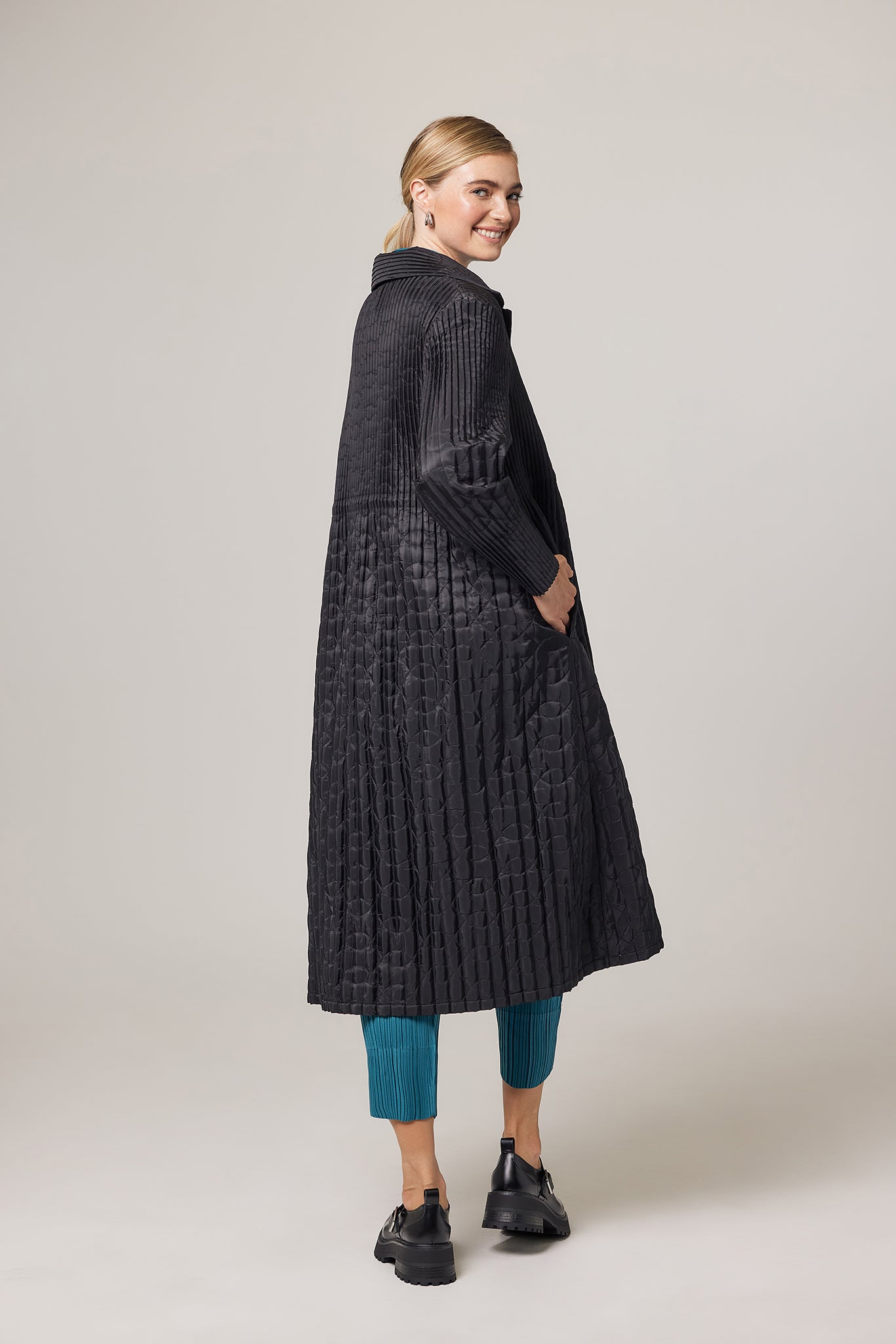 Black Plisse Quilted Jacket - Image 5