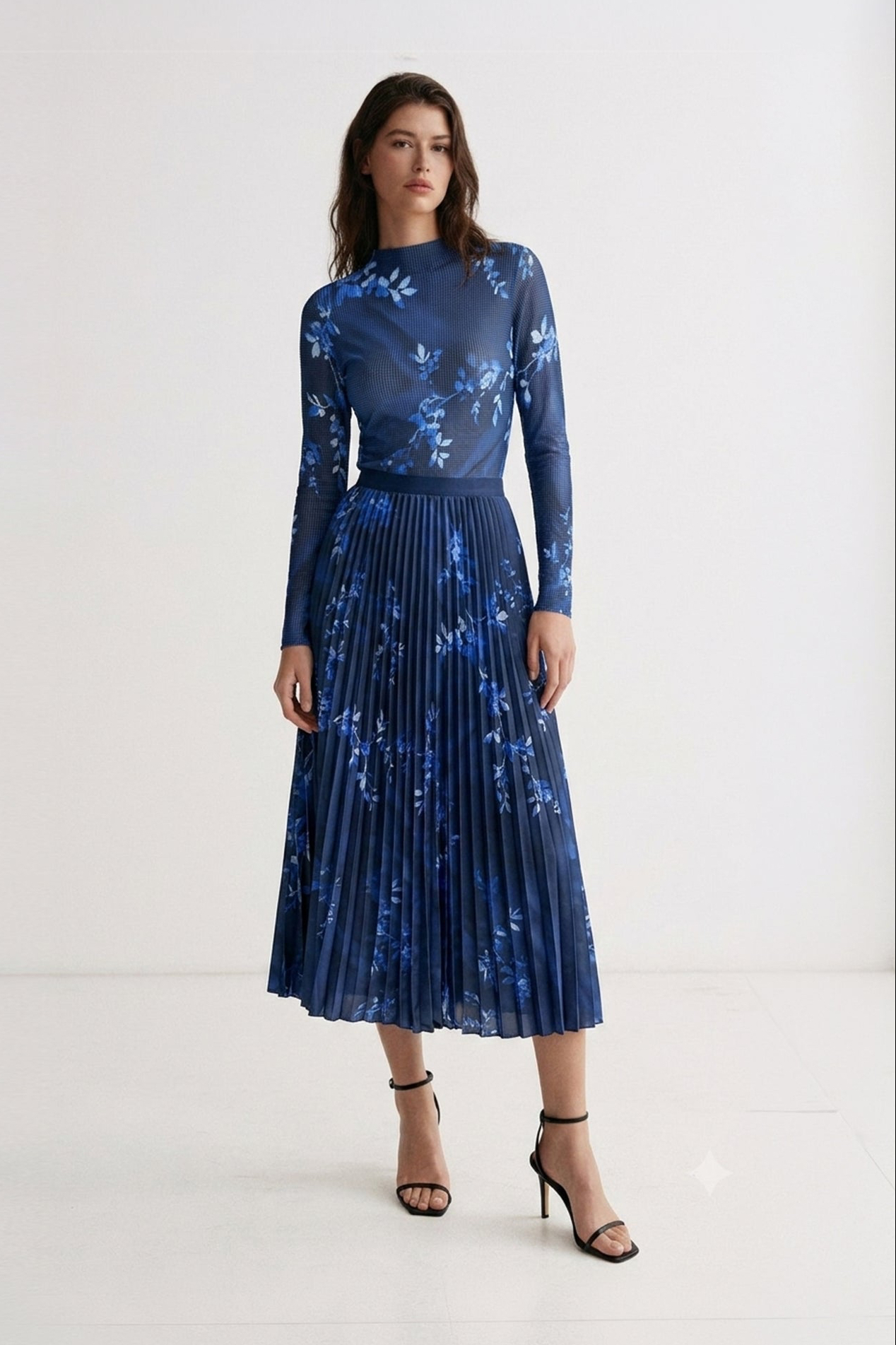 3D Honeycomb Texture Top - Navy Mix - Image 2