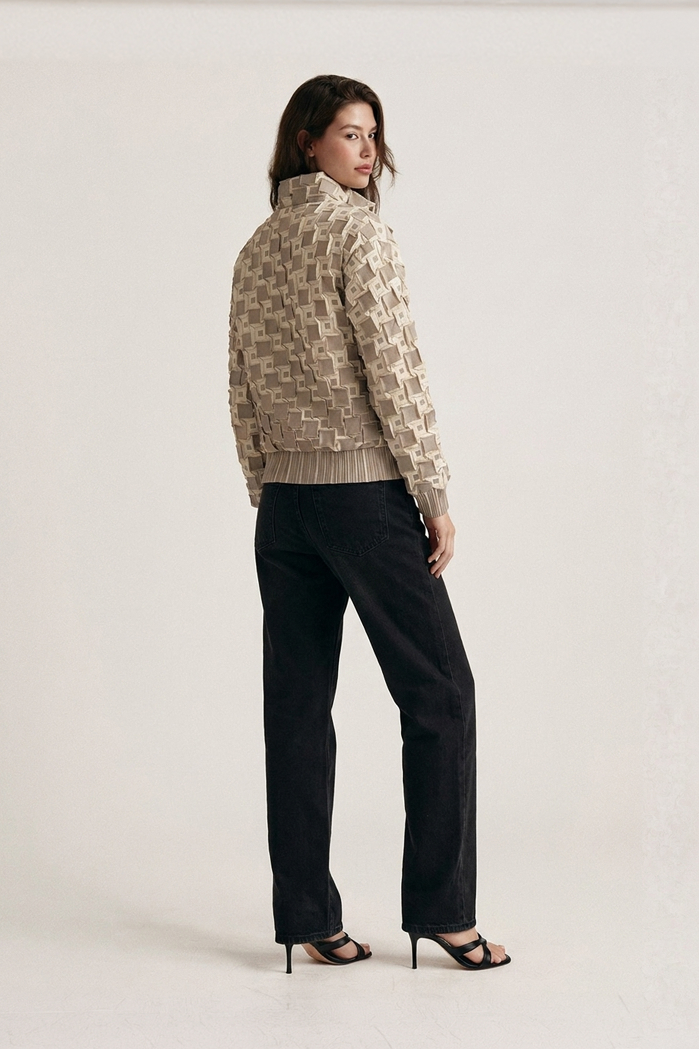 Zamora Textured Jacket Beige - Image 4
