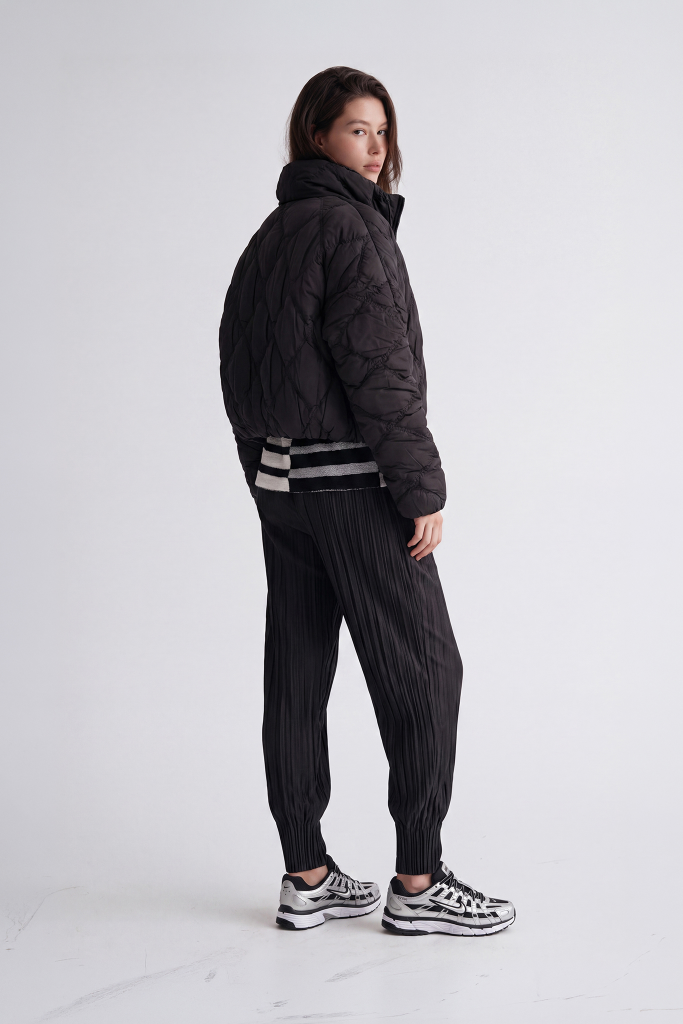 Cloudia Puff Zip Up Jacket Black - Image 2